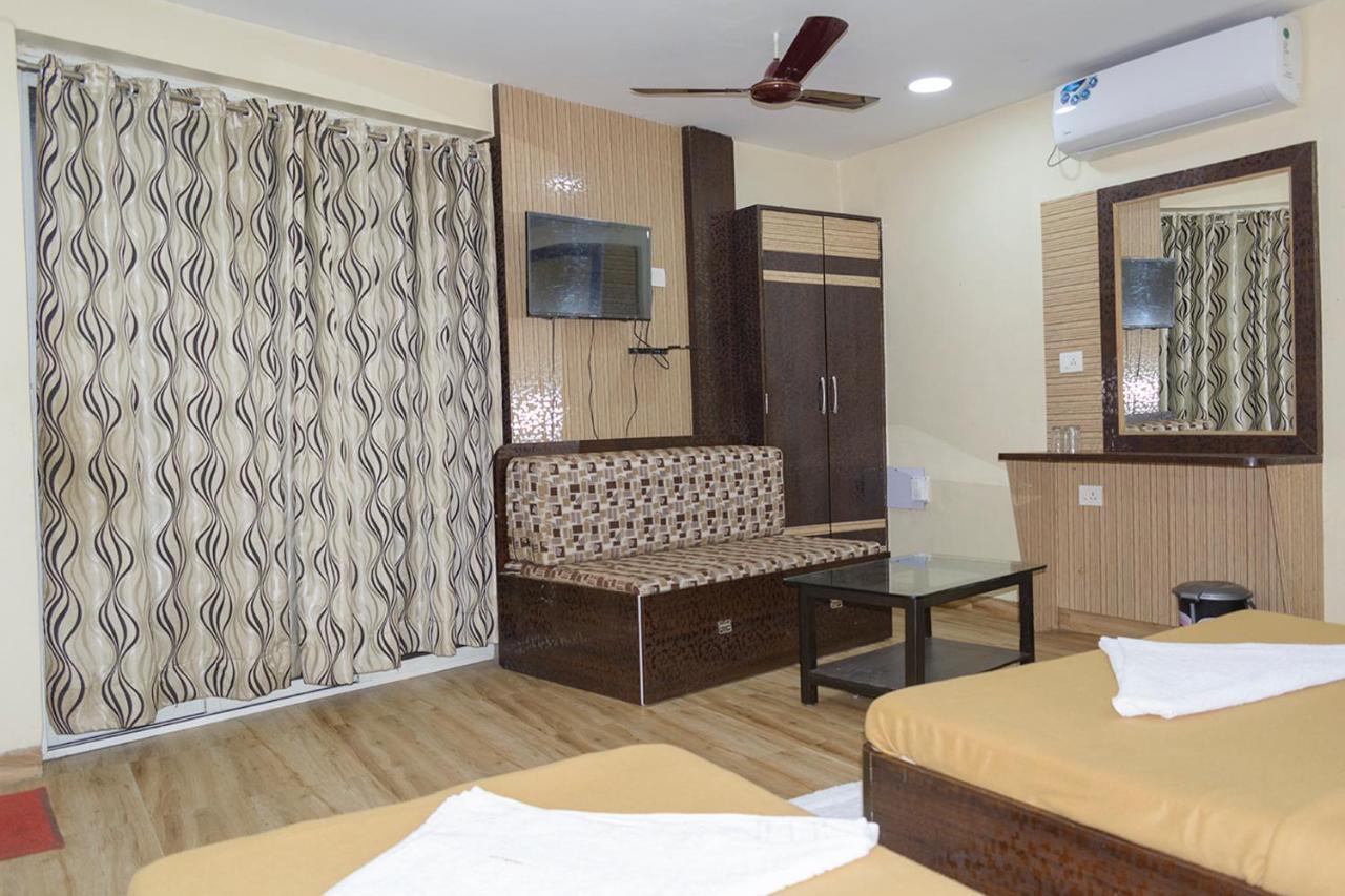 Hotel Mukesh Residency Pune Extérieur photo