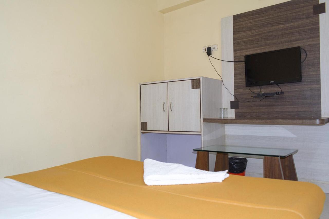 Hotel Mukesh Residency Pune Extérieur photo