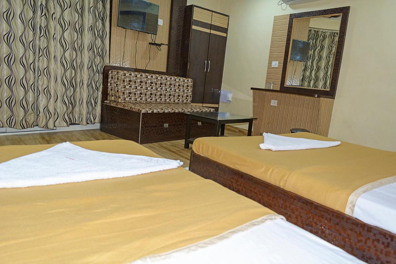 Hotel Mukesh Residency Pune Extérieur photo